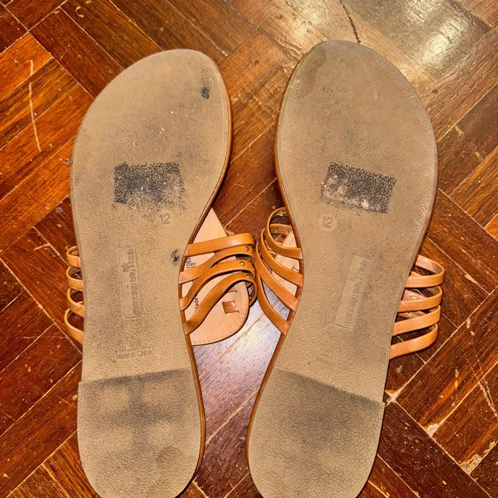 Flip flops - Picture 3 of 4